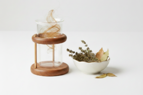 Mevsimsel saç dökülmesi normal ancak kesinlikle ihmal edilmemeli! blog görseli