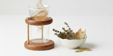 Mevsimsel saç dökülmesi normal ancak kesinlikle ihmal edilmemeli! blog görseli